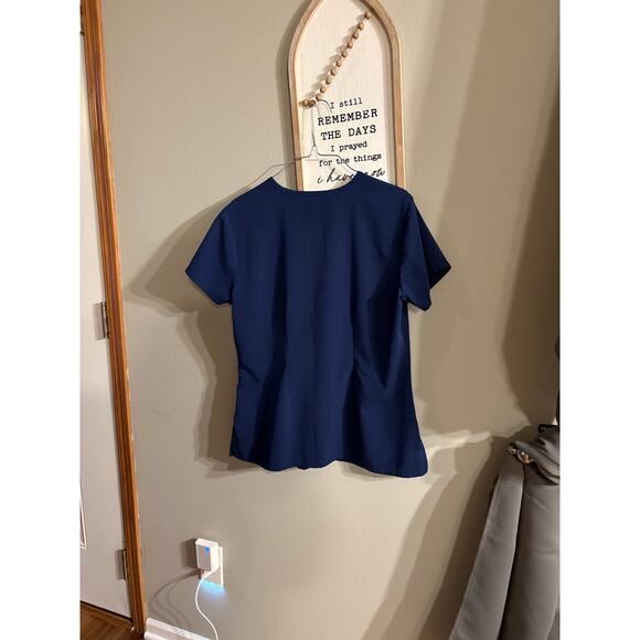 Grey’s Anatomy by Barco navy blue scrub top size medium - Picture 2 of 2
